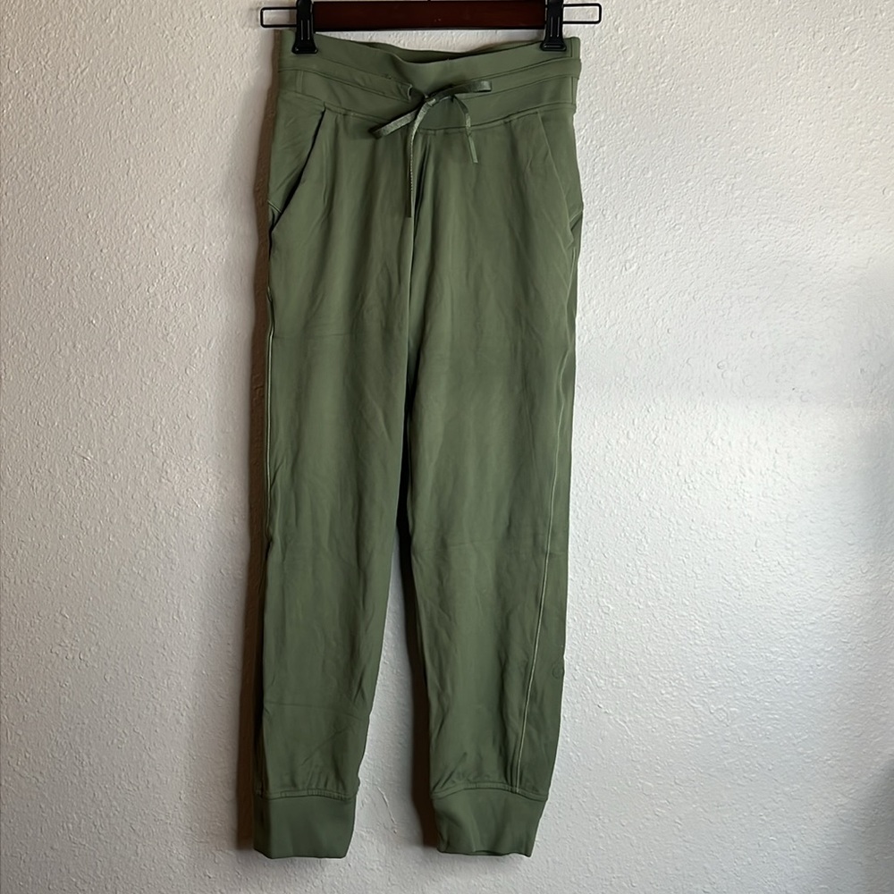 🌱🍃Ready to Rulu Lululemon pants - Picture 5 of 8
